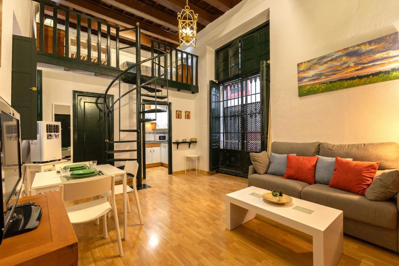 Apartamento Siglo De Oro Sevilla Kültér fotó